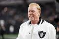 News linking Mark Davis to a pregnant model exposed as fake