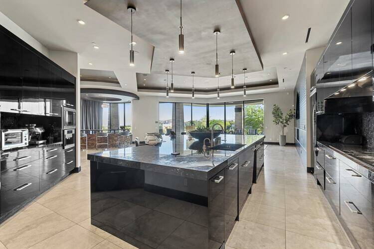 Kitchen. (Photo: Michele Sullivan)
