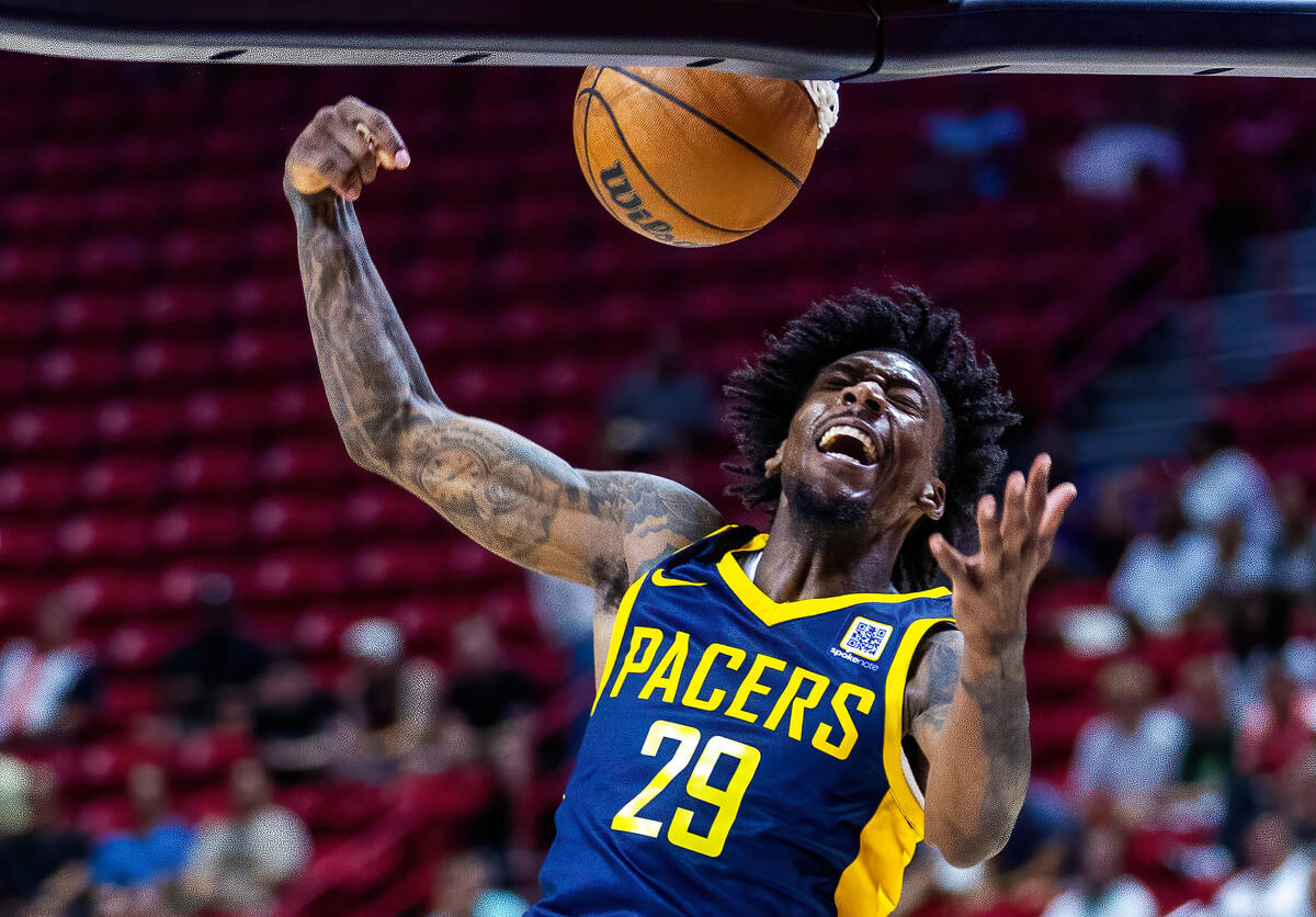 Indiana Pacers guard Quenton Jackson (29) dunks the ball against the Cleveland Cavaliers during ...