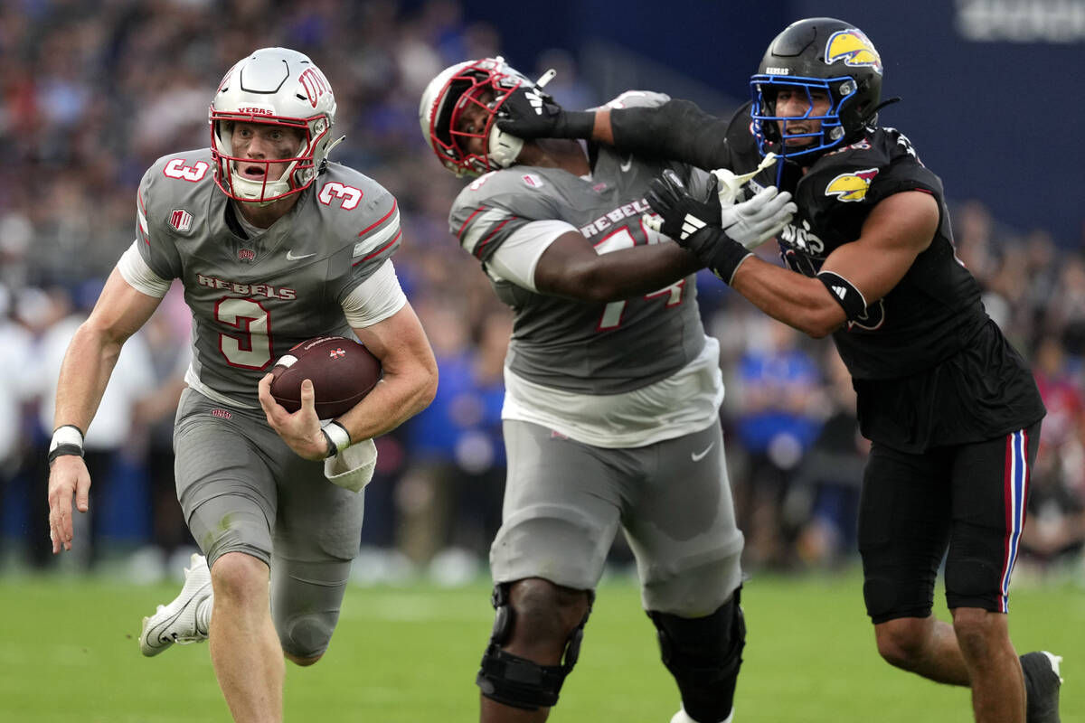 UNLV’s betting odds to make CFP improve; Rebels top team against spread