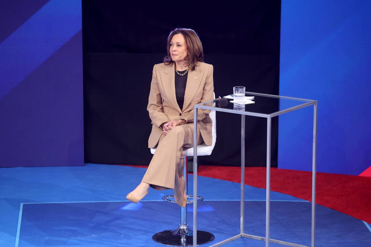 Kamala Harris holds Univision town hall with Latino voters in Las Vegas ...