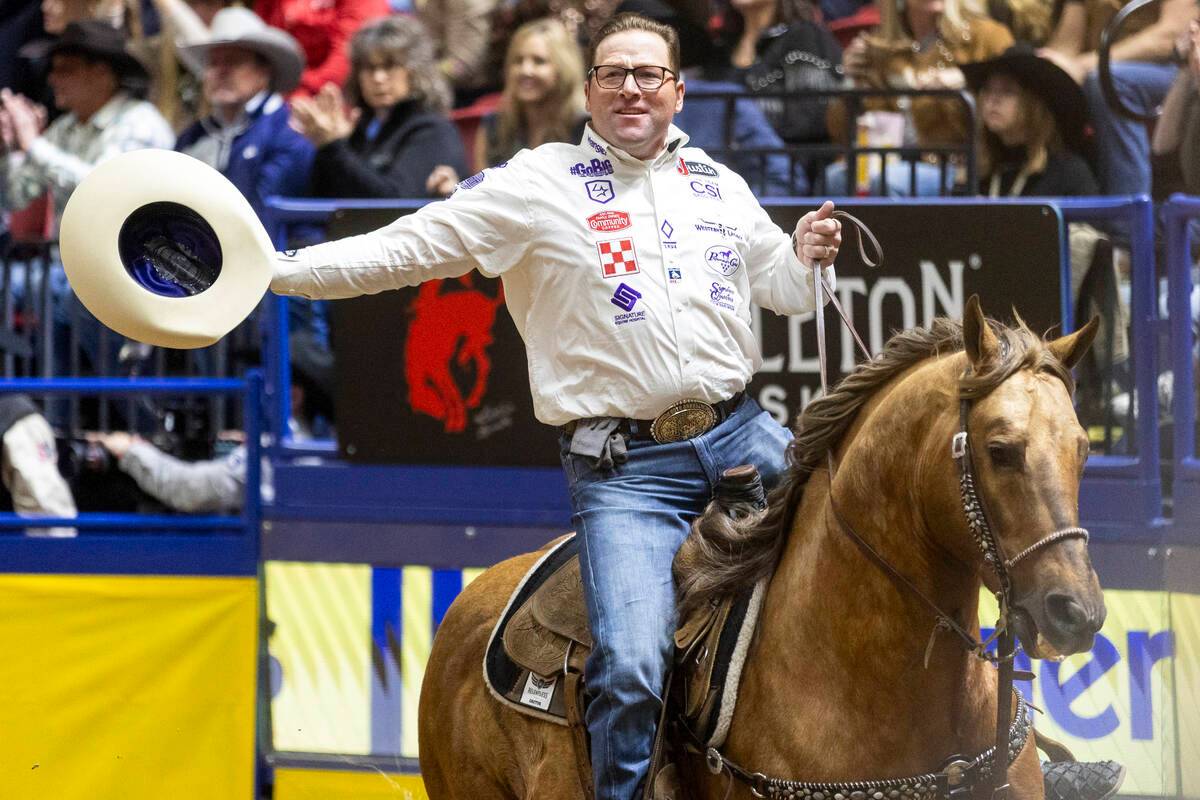 Rodeo Lead 2024 NFR: Coleman Proctor jumps Shad Mayfield for all-around lead ...