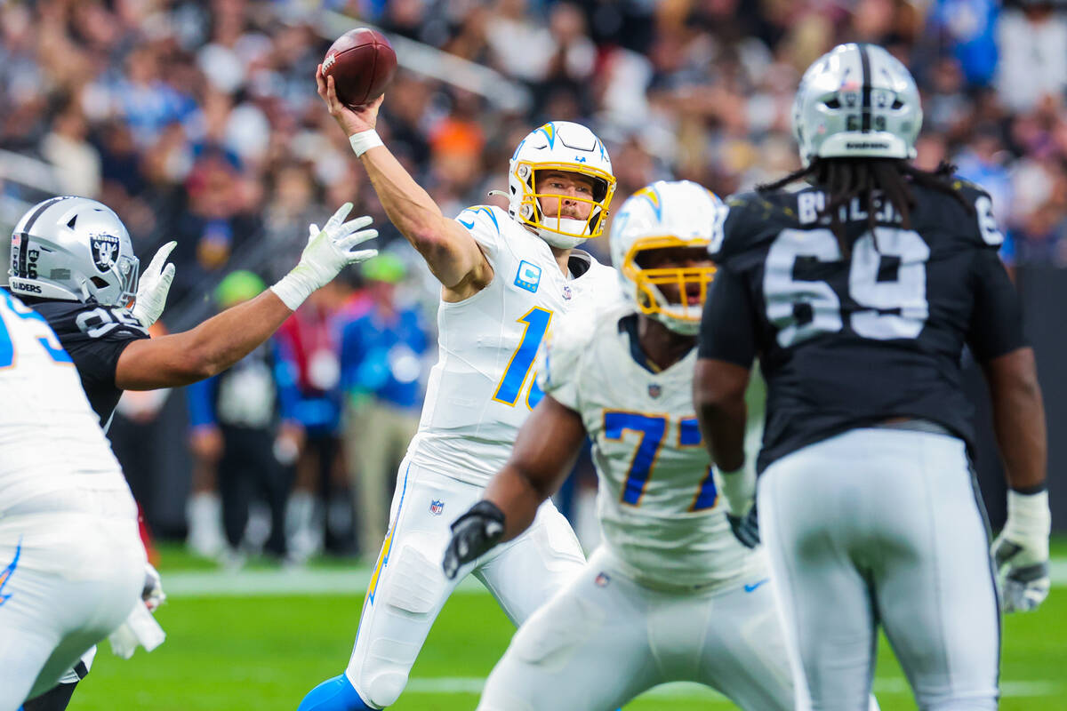Los Angeles Chargers quarterback Justin Herbert (10) throws the ball during an NFL football gam ...