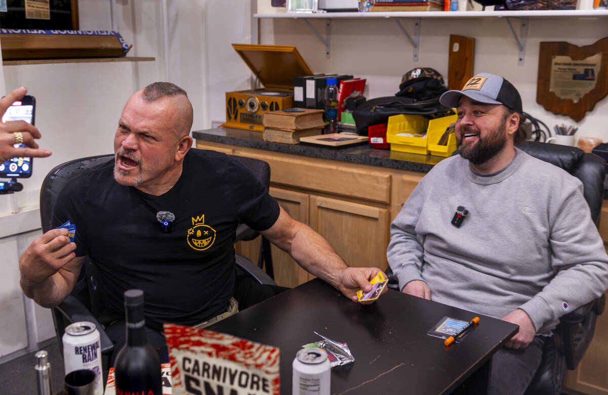 Former UFC champ Chuck Liddell is pumped up as Austin "Chumlee" Russell has him open a new pack ...