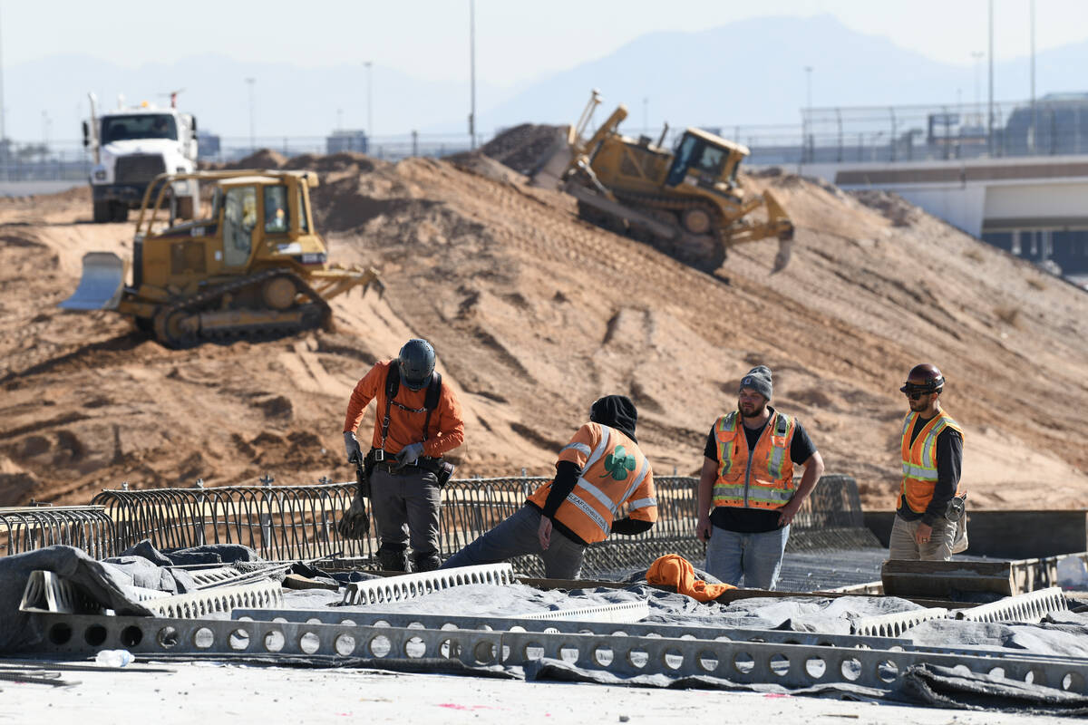 Work continues on the Interstate 215 widening project between Las Vegas and Jones Boulevards T ...