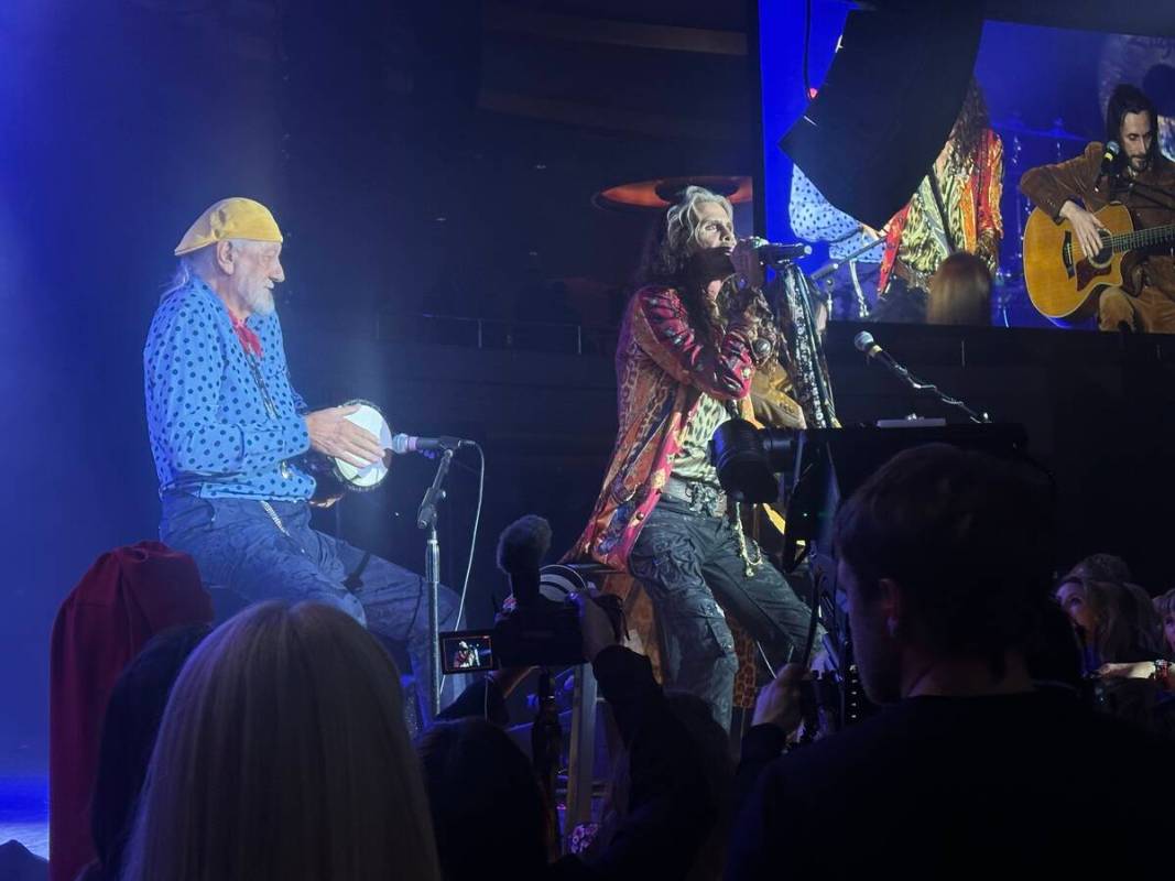 Steven Tyler of Aerosmith and Mick Fleetwood perform at Janie's Fund charity show on Sunday, Fe ...