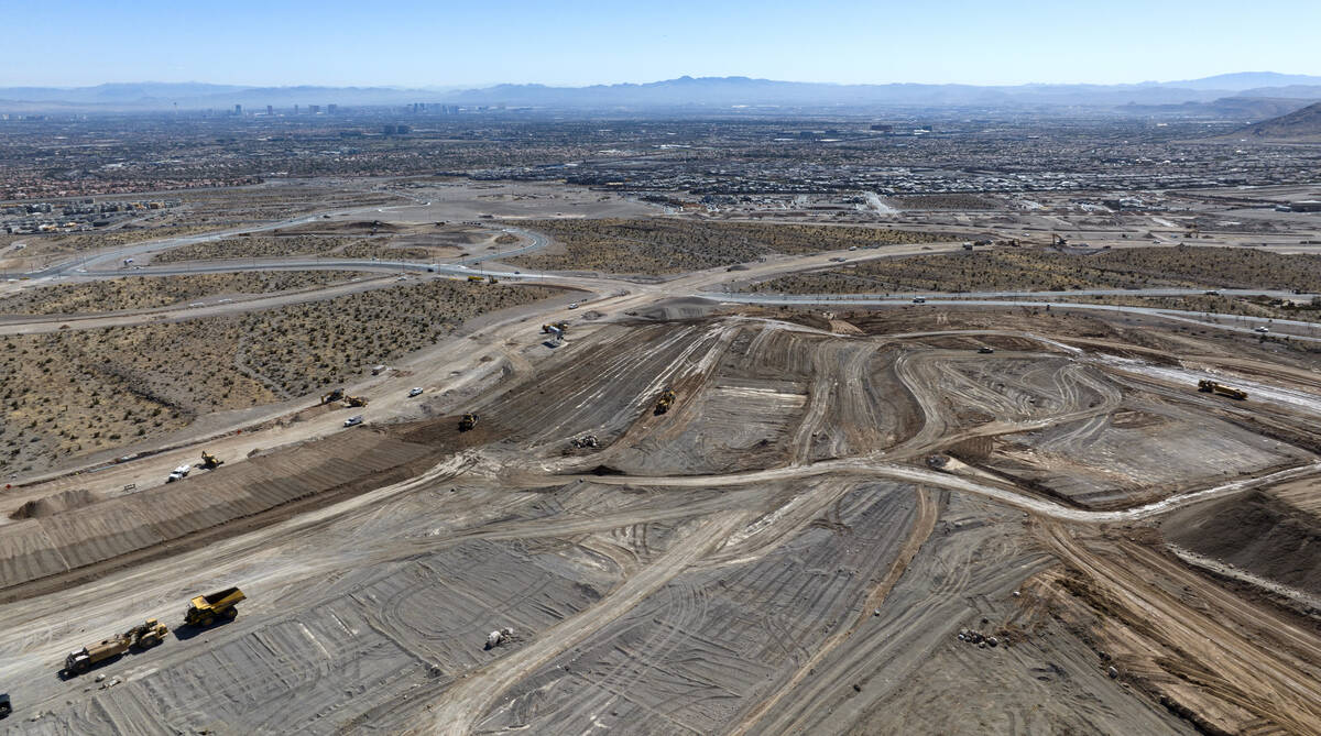 Development of a new luxury housing project a few miles from the Summerlin Parkway-215 Beltway ...