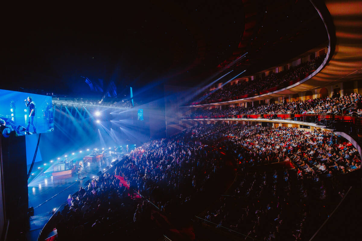 Blake Shelton performs on the opening night of his six-show residency at the Colosseum at Caesa ...