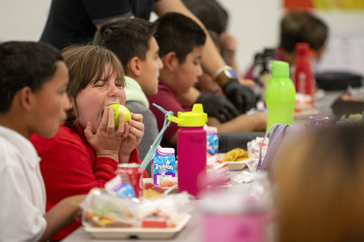 Students eat lunch during the school day at Futuro Academy, Tuesday, Sept. 3, 2024, in Las Vega ...