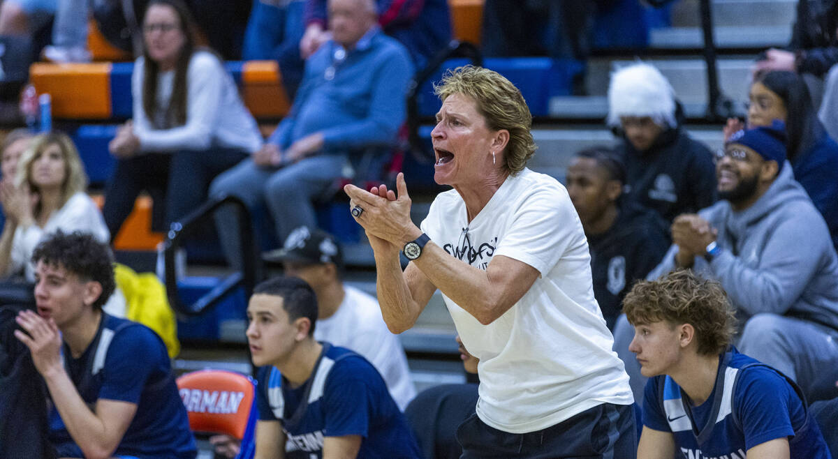 Centennial head coach Karen Weitz urges her players on against Bishop Gorman during the first h ...