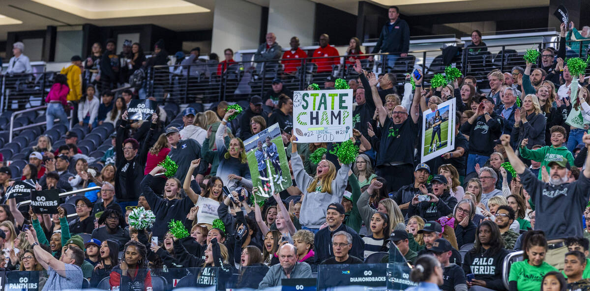 Palo Verde fans celebrate after their 5A flag football championship game win against Desert Oas ...