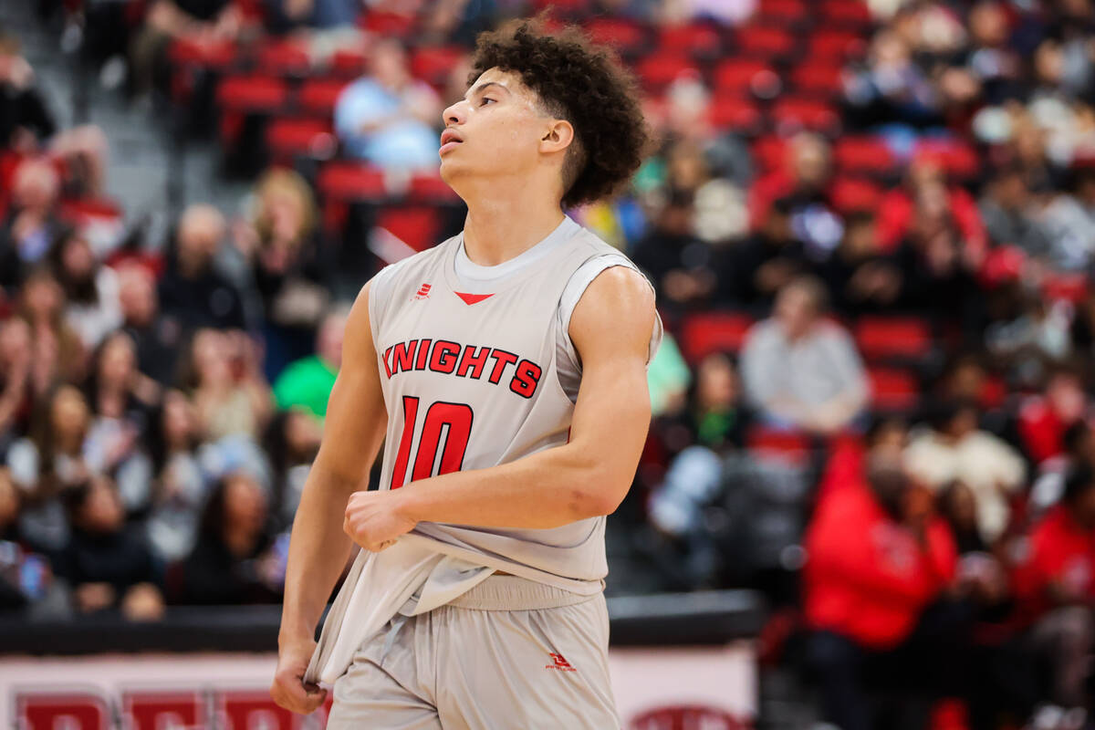 Mater East shooting guard Roman Taylor (10) walks back to the sidelines during a class 3A boys ...