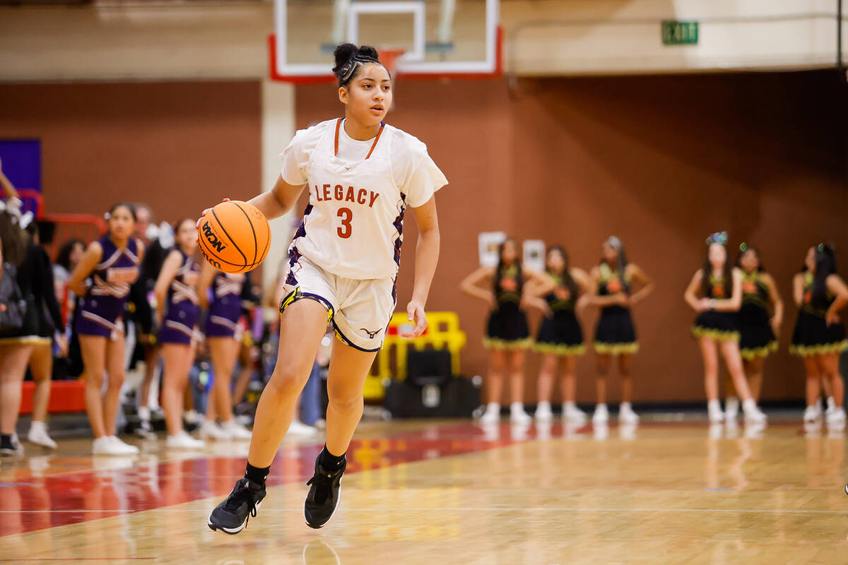 Legacy's Laila Gines (3) dribbles up the court during a Class 4A girls basketball state semifin ...