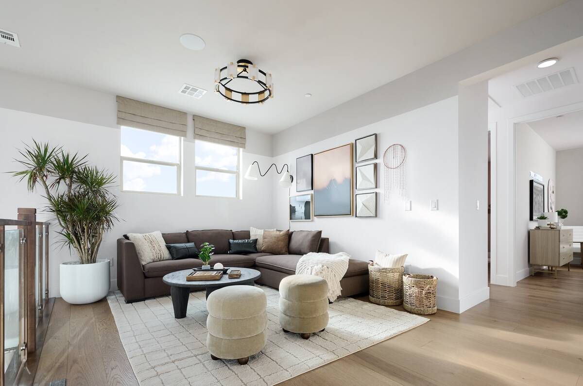 Floor Plan 4 for the Edgewood community in Summerlin. Plan 4 is 2,644 square feet with three to ...