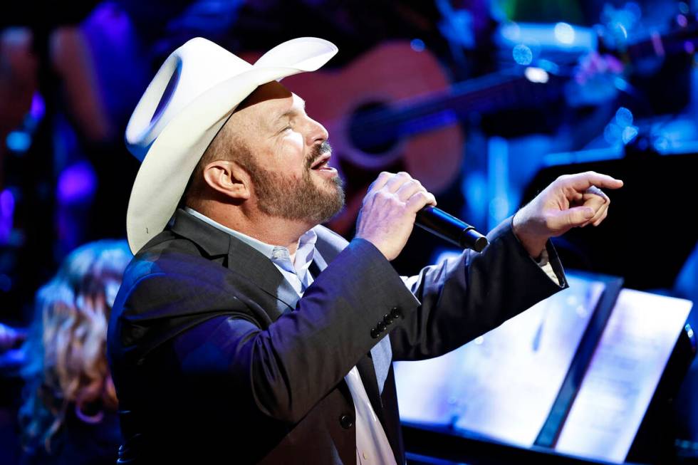 Garth Brooks performs during the Country Music Hall of Fame Medallion Ceremony on Sunday, May 1 ...