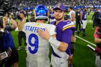 Los Angeles Rams quarterback Matthew Stafford (9) and Minnesota Vikings quarterback Sam Darnold ...