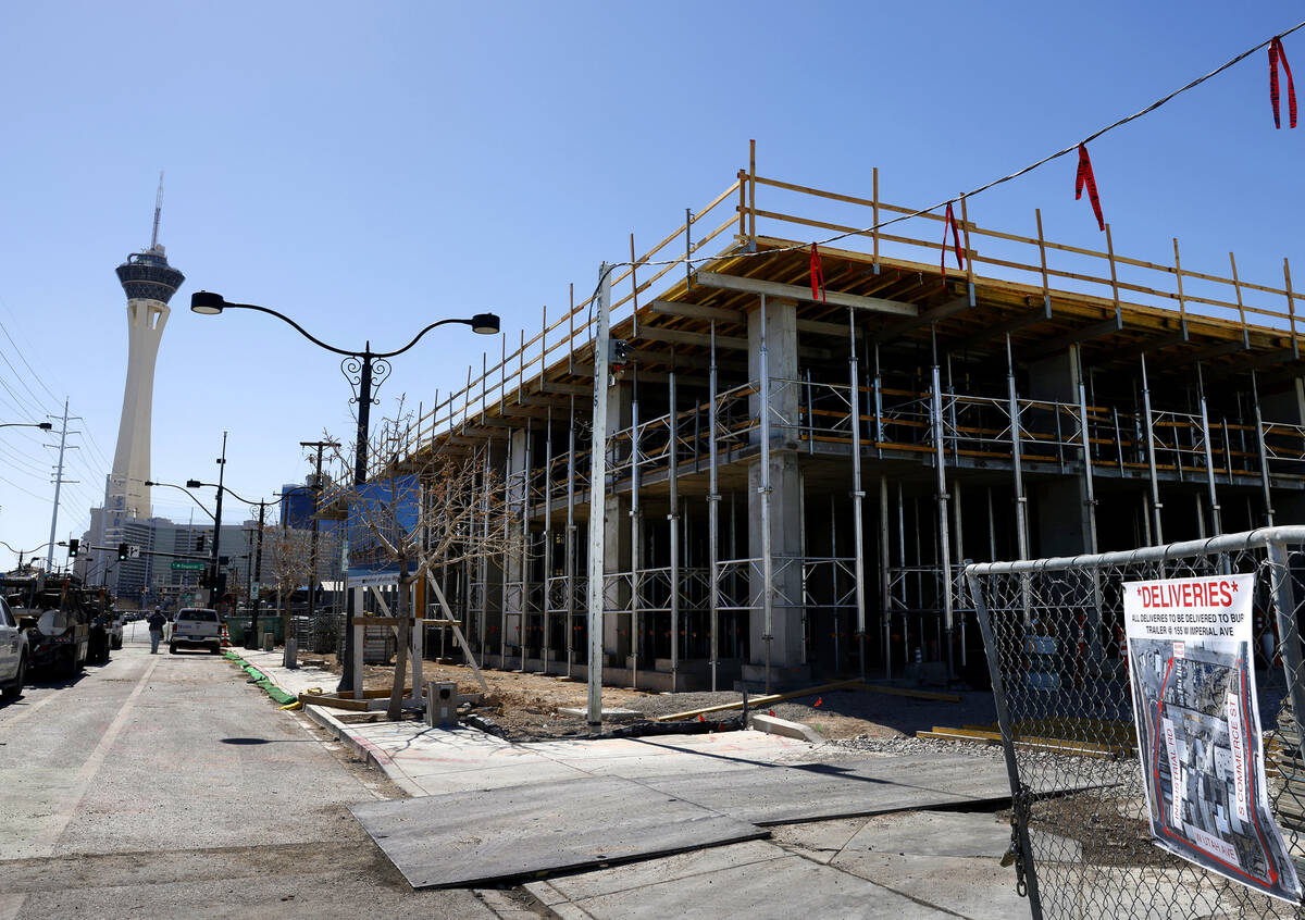 Construction is underway on 311-unit apartment complex at 123 W. Imperial Ave. in Las Vegas' Ar ...
