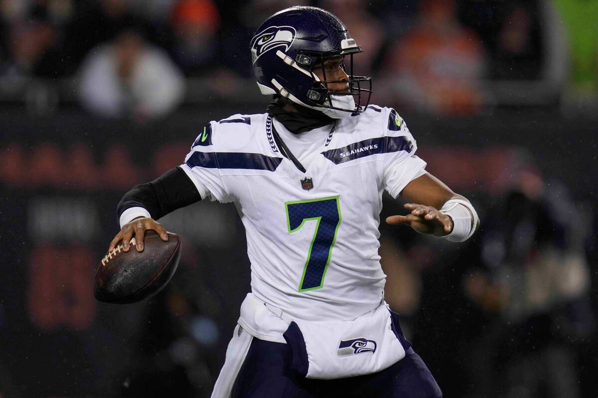 Seattle Seahawks quarterback Geno Smith (7) plays during an NFL football game against the Chica ...