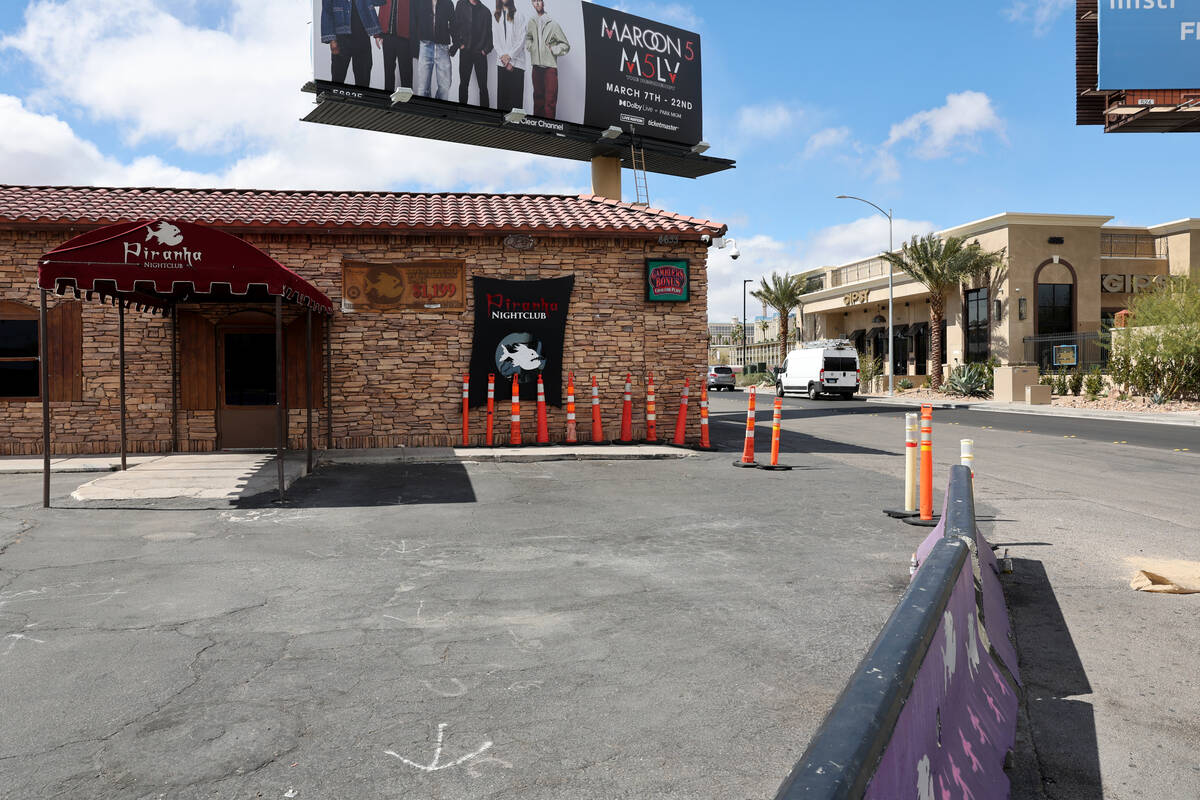 Piranha Nightclub, left, and Gipsy Nightclub, rear, are seen on the corner of Paradise Road and ...