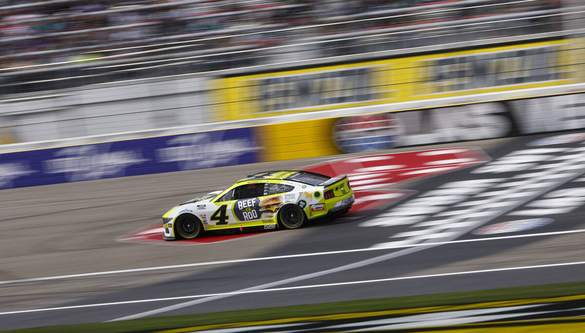 Driver Noah Gragson (4) competes during the Pennzoil 400 NASCAR Cup Series race at Las Vegas Mo ...