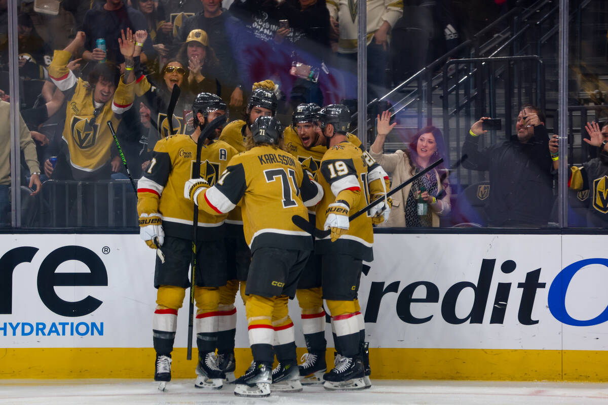 The Golden Knights celebrated a third-period goal on Thursday, March 20, 2025 at T-Mobile Arena ...