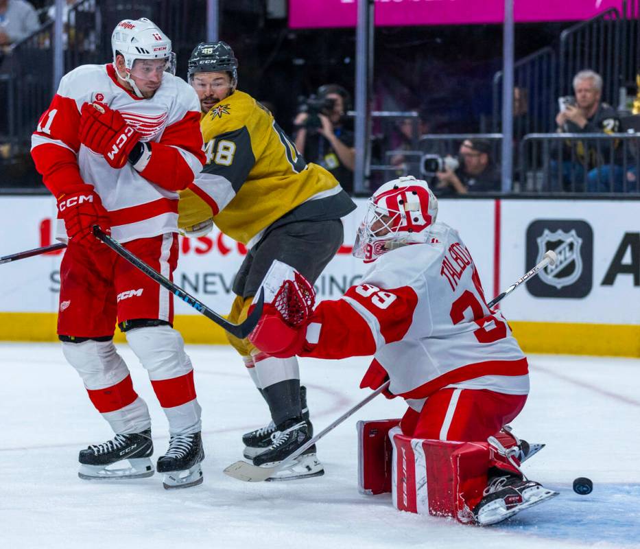 Golden Knights center Tomas Hertl (48) watches the puck sneak past Detroit Red Wings goaltender ...