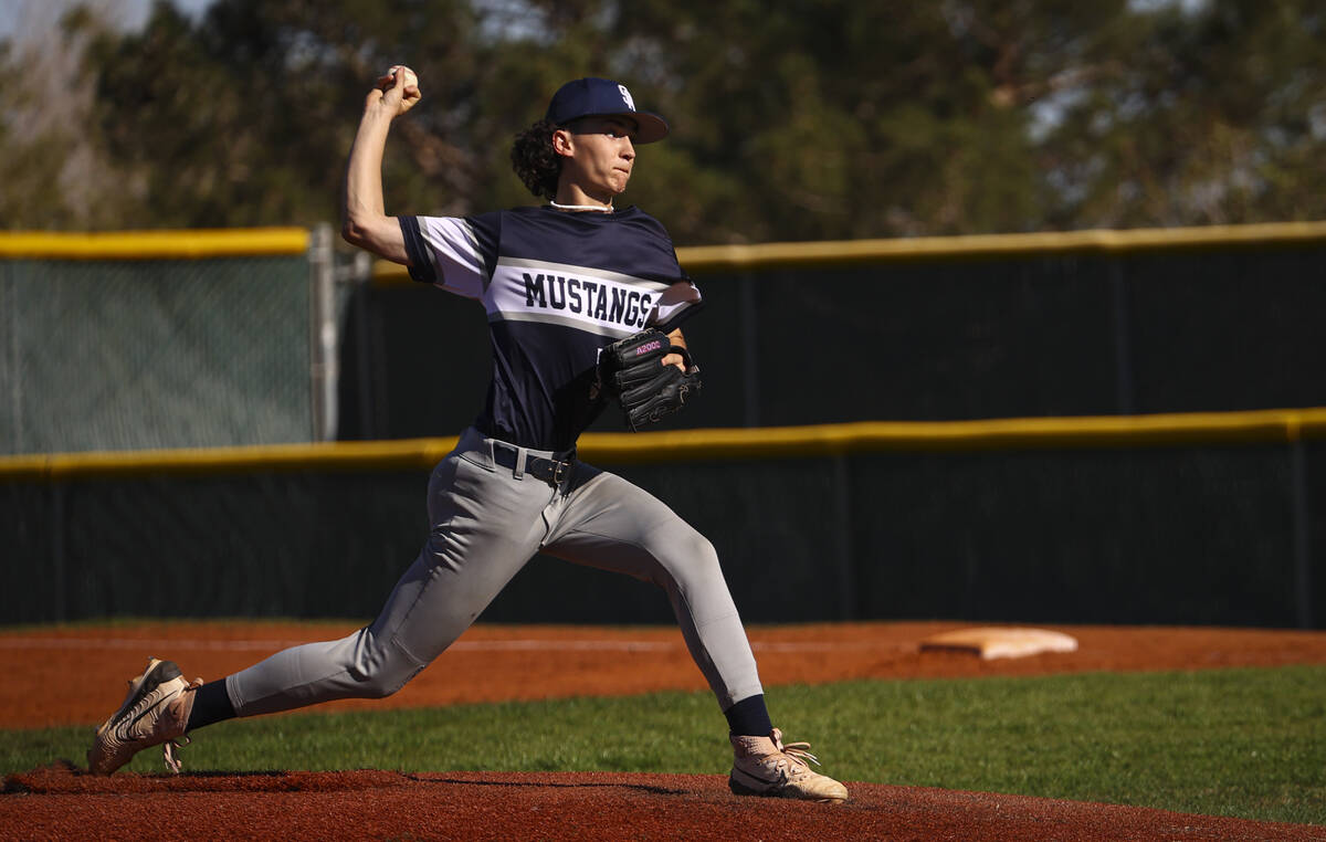 Shadow Ridge's Payton Bryan pitches the ball during a baseball game at Palo Verde High School o ...