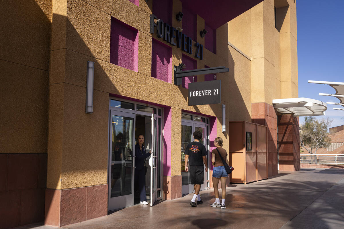 People come and go from Forever 21, which is closing down, at Las Vegas North Premium Outlets o ...