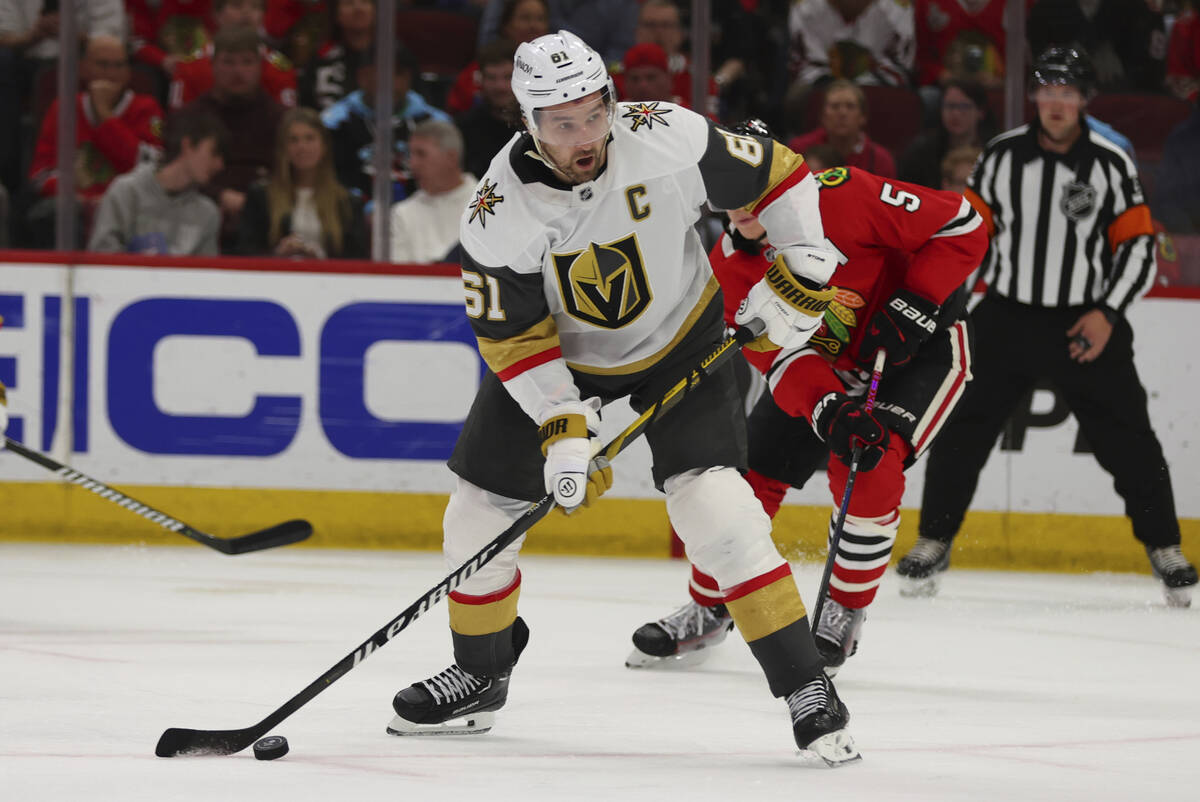 Vegas Golden Knights right wing Mark Stone (61) controls the puck during the third period of an ...