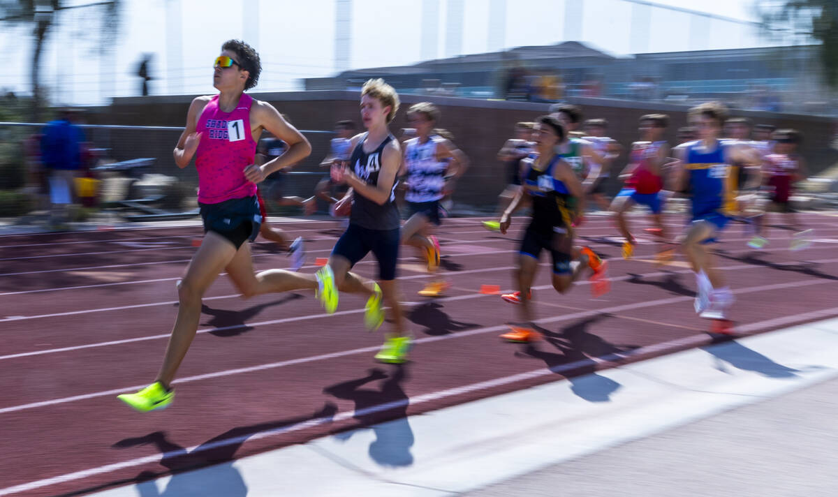 Shadow Ridge's Landon Larsen leads the varsity boys 1600 meters race during the 2025 Las Vegas ...