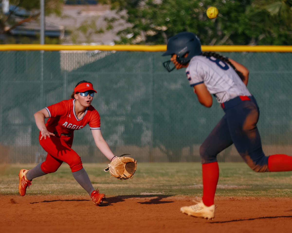 Arbor View Chloe Baird (13) keeps her eyes on the ball, trying to catch it as Coronado’s ...