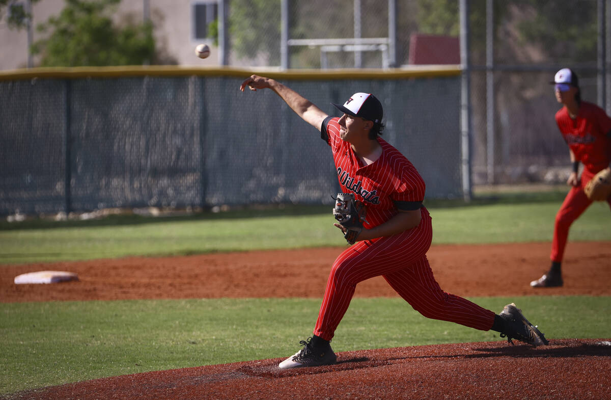 Las Vegas' Dallas Martinez pitches to Bishop Gorman during a baseball game at Las Vegas High Sc ...