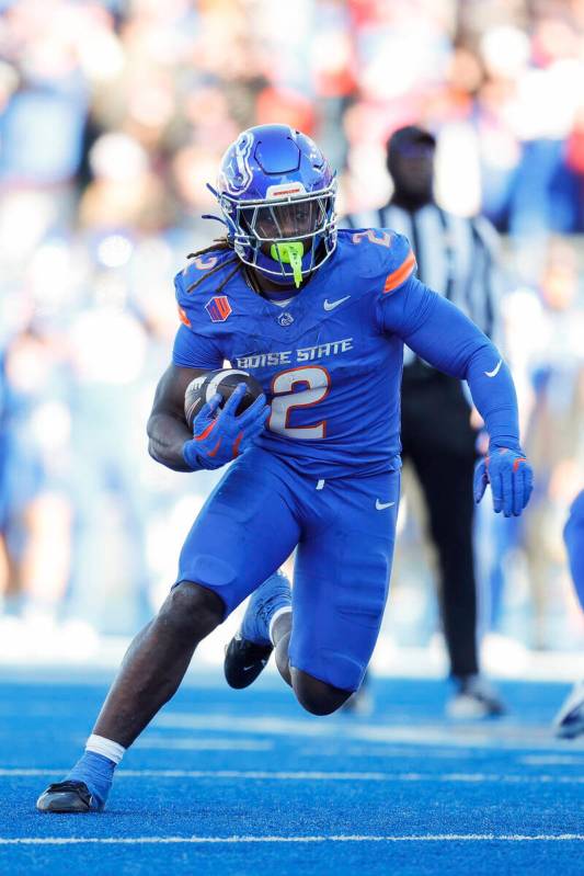 Boise State running back Ashton Jeanty (2) runs with the ball against Oregon State in the secon ...
