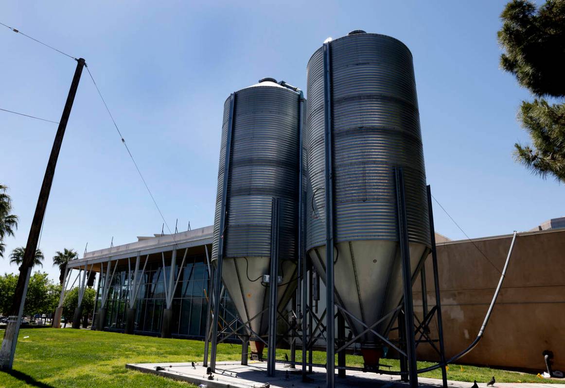 The former Gordon Biersch building at 3987 Paradise Rd. is seen, on Friday, April 11, 2025, in ...