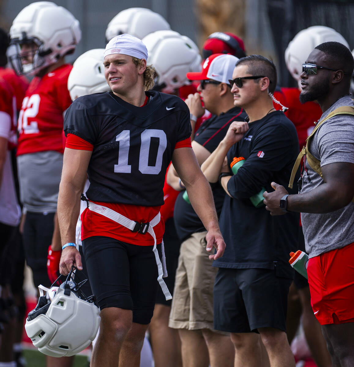UNLV quarterback Anthony Colandrea (10) watches the action on the field during football spring ...