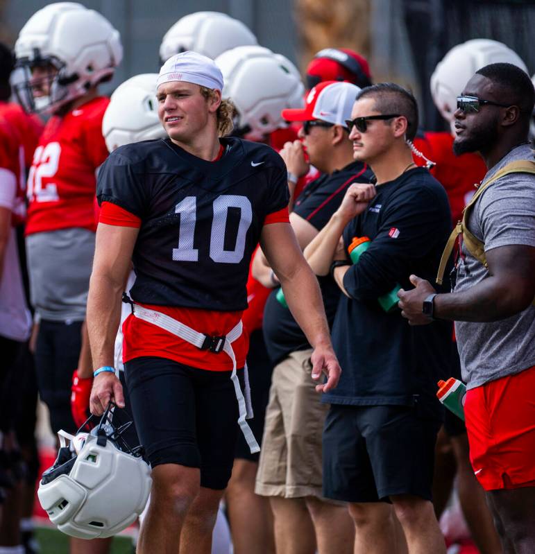 UNLV quarterback Anthony Colandrea (10) watches the action on the field during football spring ...