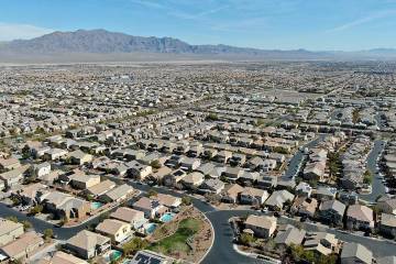 Market uncertainty is weighing on the local real estate industry in the Las Vegas Valley. (Mich ...