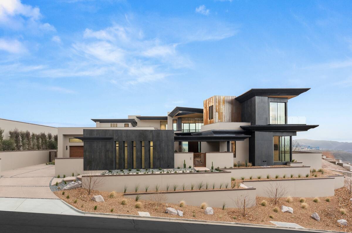 This over 10,000 square-foot Ascaya estate tops the list. Located on a little over a half-acre ...