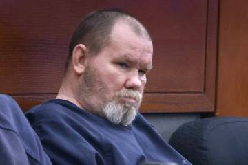 Freddy Allen, who stabbed to death an off-duty officer on the Strip, appears in court during hi ...