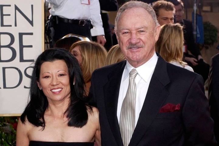 Actor Gene Hackman arrives with his wife, Betsy Arakawa, for the 60th Annual Golden Globe Award ...