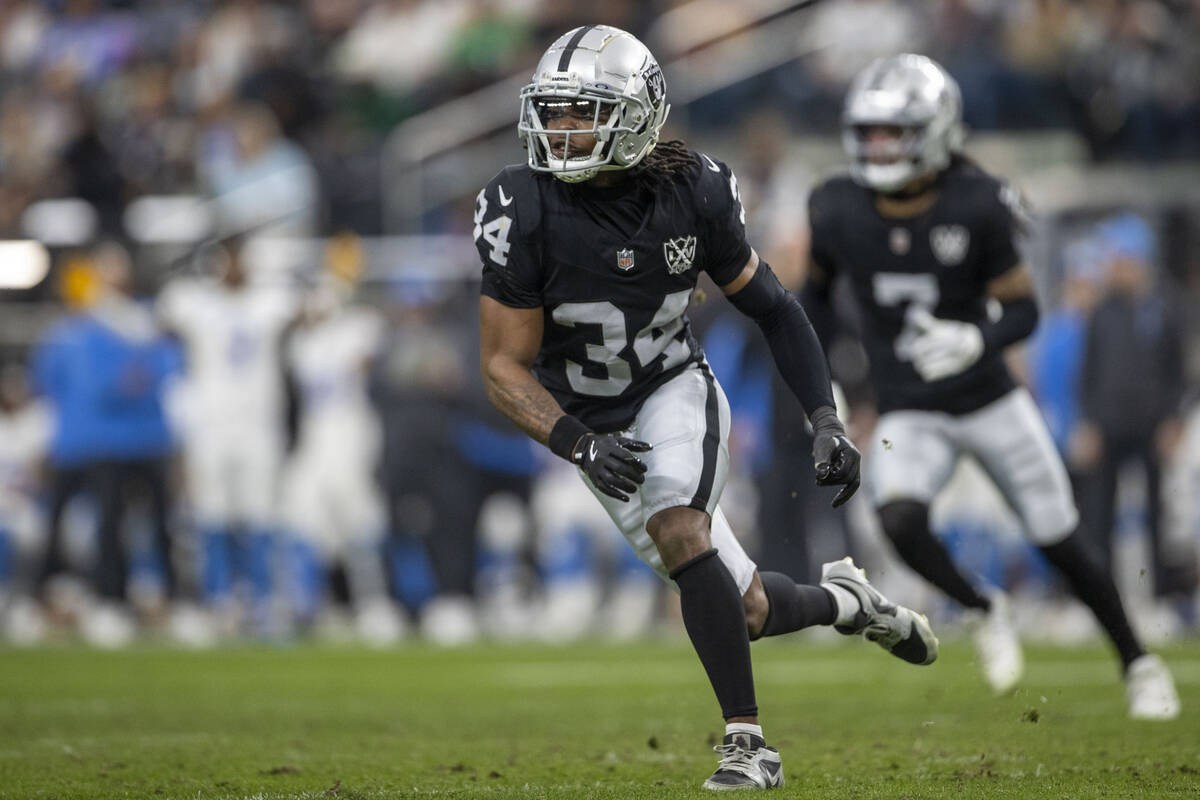 Raiders safety Thomas Harper (34) defends against the Los Angeles Chargers during the first hal ...