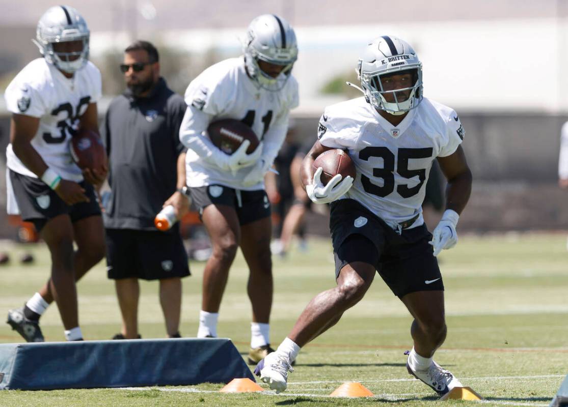 Raiders center back Mello Dotson (35) goes through a drill during the 2025 rookie mini camp at ...