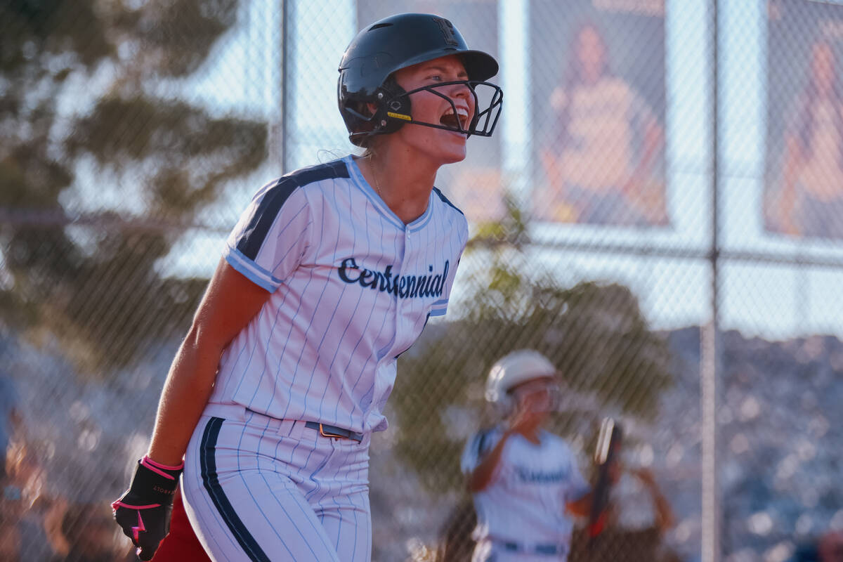 Centennial’s Madden Turner (11) cheers after earning a run for the Bulldogs against Arbo ...