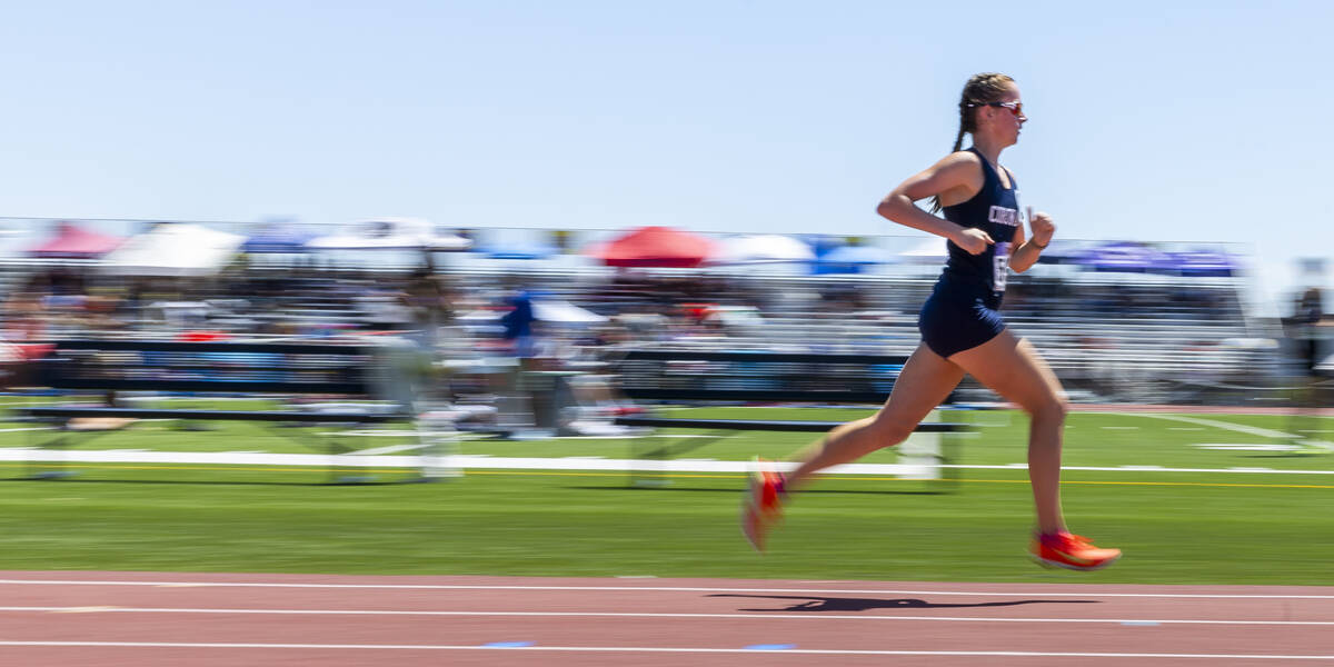 Coronado's Brooke-Lynne Miller (5923) leads the girls 1600 meter run during the Class 5A Southe ...