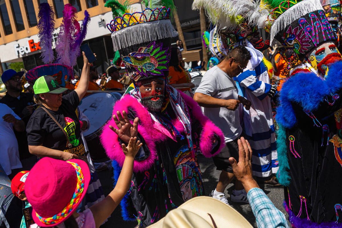 Participants with Eterna Primavera Morelos greet the crowd during the annual Helldorado Days Pa ...