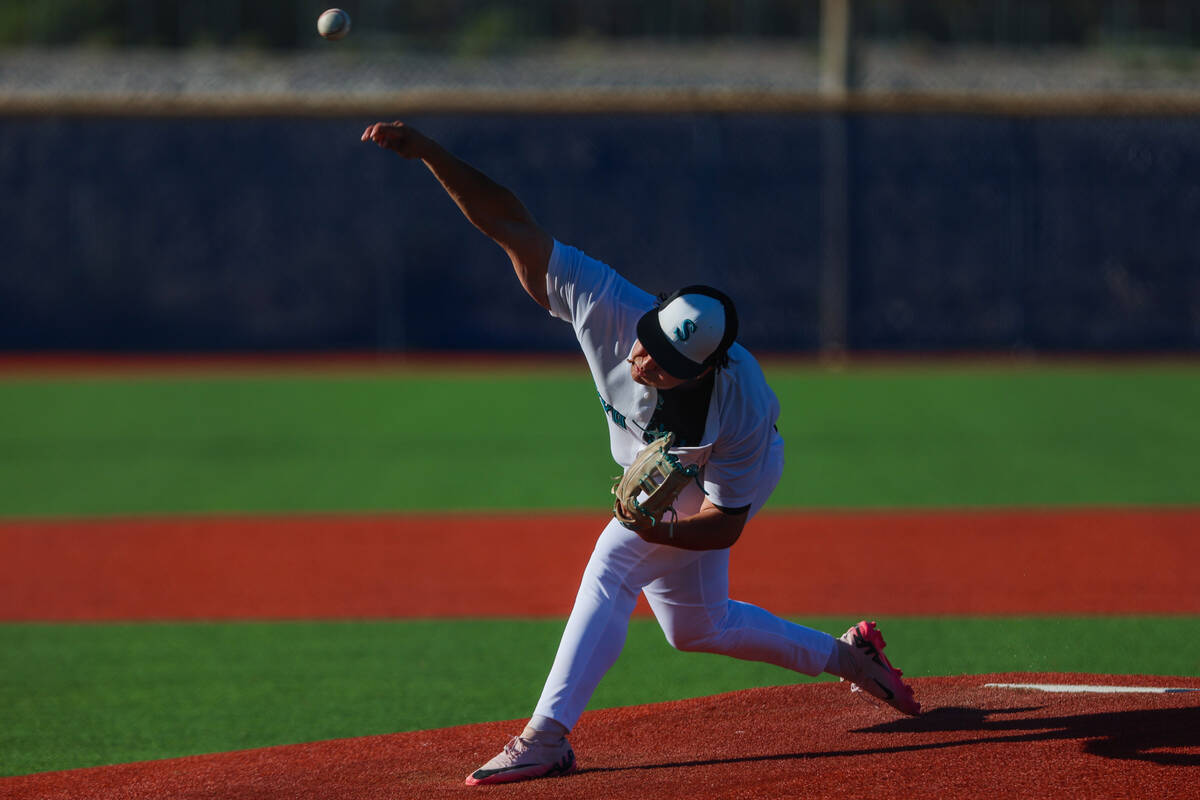 Silverado pitcher Giovanni Guariglia throws out a pitch during a 4A high school baseball state ...