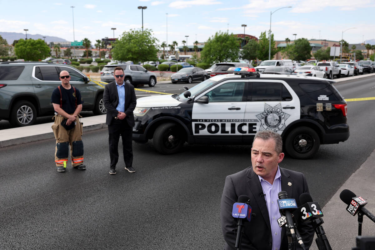 Las Vegas police Undersheriff Andrew Walsh speaks during a media briefing following an officer ...