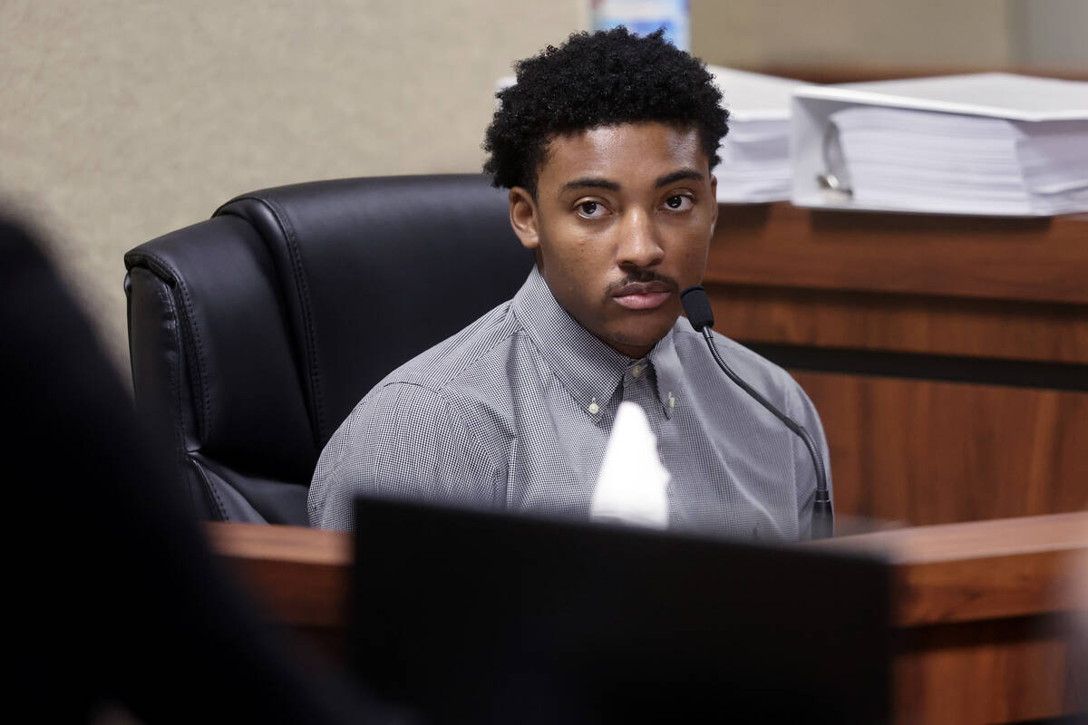 Former UNLV basketball recruit Zaon Collins testifies on the witness stand in Clark County Dist ...