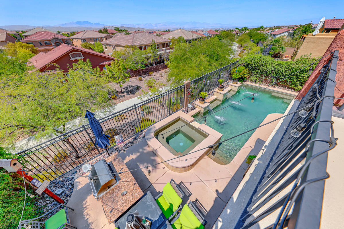 Located in Anthem Highlands at 2733 Auchmull St. and built in 2008, this home sits on an elevat ...