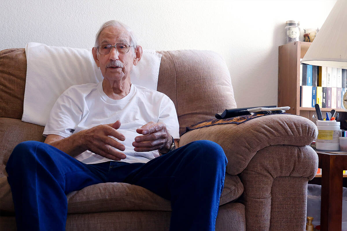 Phillip Stromme, 91, speaks about his son Scott, a 68-year-old Las Vegas amateur beekeeper, dur ...